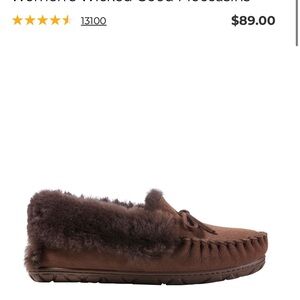 NWT. Size 6. Lands End Sheepskin Shearling Lined Brown Moccasin.